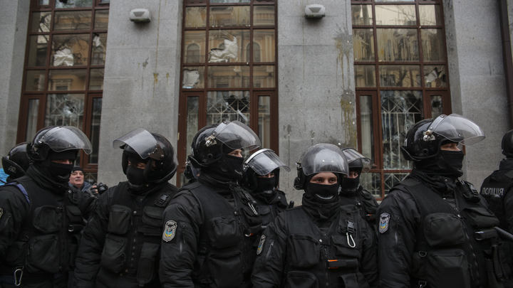 Украина запретила въезд мужчинам из России, чтобы «произвести впечатление» на Запад — источник