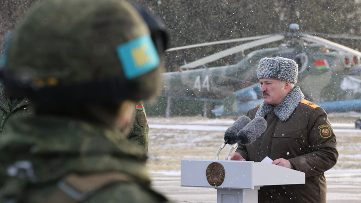 Лукашенко сбавил менторский тон США