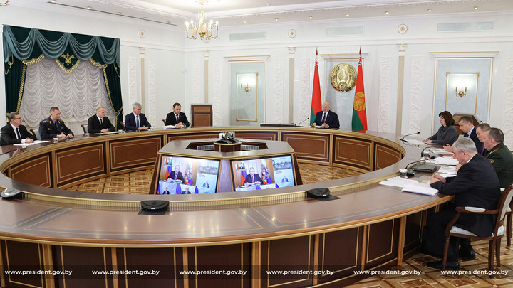 Президенты России и Беларуси подписали все 28 программ по углублению интеграции