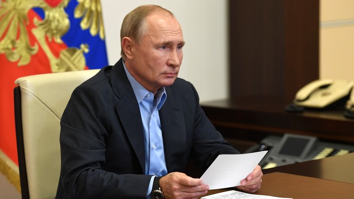 23 колокола! Класс! Путин услышал, как обновлённые куранты Спасской башни играют гимн России