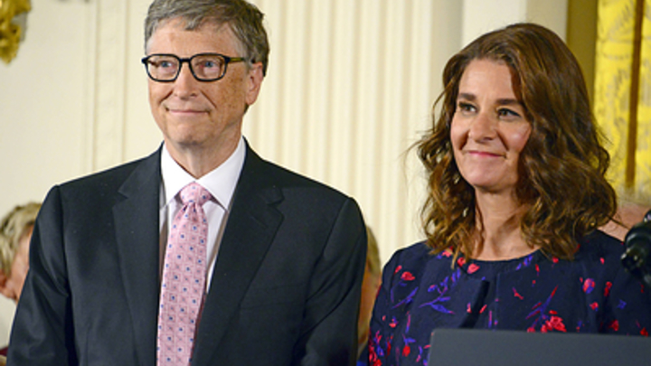 Глава Microsoft Бил Гейтс рассчитал дату окончания пандемии на планете