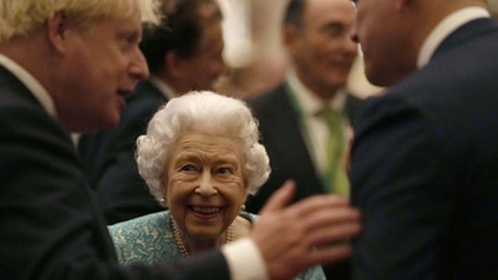 Великобритания живет в ожидании скорой кончины королевы Елизаветы II