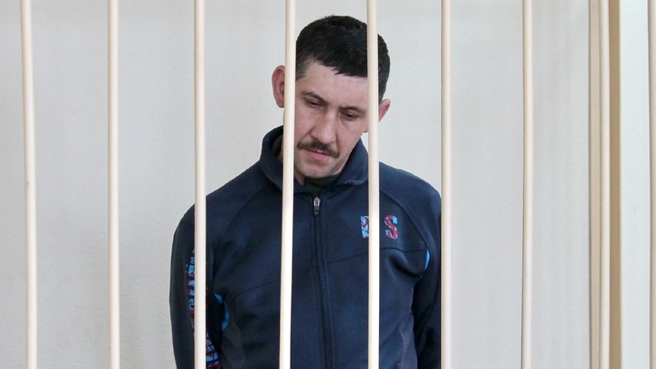Избил и сбросил в реку: жителя Новосибирской области будут судить за убийство женщин