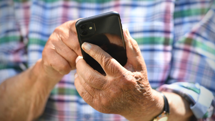 Слежка за врагами демократии уже вшита: Цель - вы