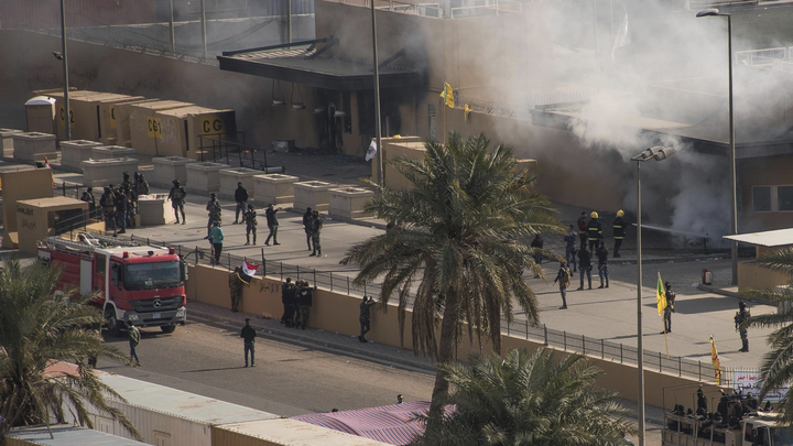 Обстановка напряжённая: Посольство США в Ираке обстреляли ракетами