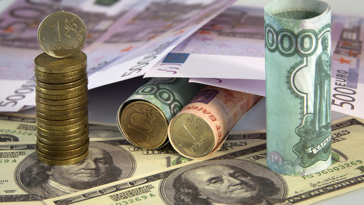 Банки делают из русских рабов: Миллиардер Рыбаков разнёс ипотечную плантацию