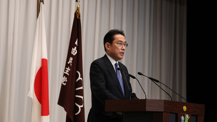 В Японии проголосуют за нового премьера: Правительство в полном составе ушло в отставку