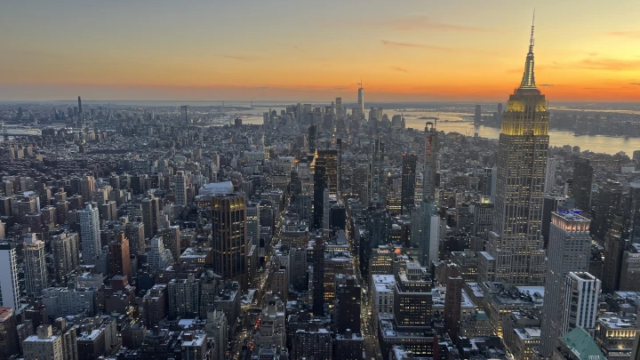 Пашешь - ноги опухают от боли: Убежавший в США русский едва не плачет. Вместо американской мечты - вечное батрачество