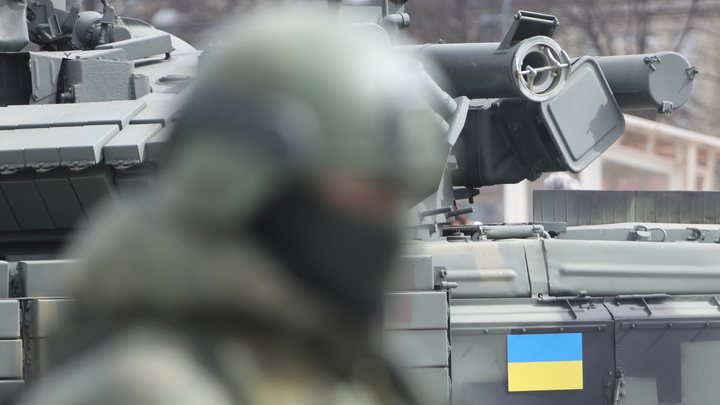 Боуз: Украинцы, которые не могут за деньги откосить от службы и купить жизнь, идут погибать за НАТО
