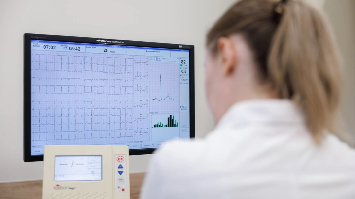 Как мне платят, так я и работаю: В России возвращают распределение после вузов. Риски для общества нешуточные