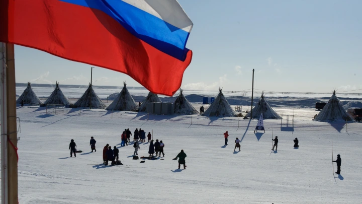 Забудьте о ядерном оружии. Против России замышляют войну нового типа: Вот что развернётся в Арктике