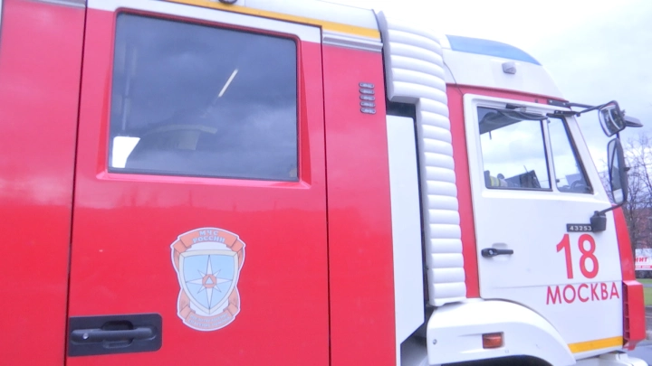 В Зеленограде после атаки дронов начался пожар