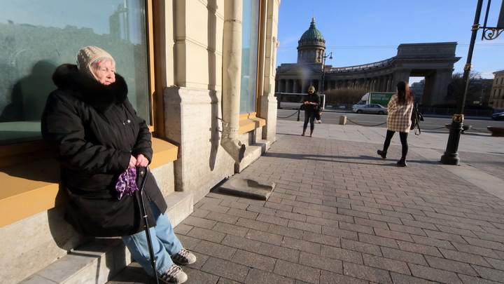 В Санкт-Петербурге инвалиды не знали, что средства реабилитации им должны приносить на дом