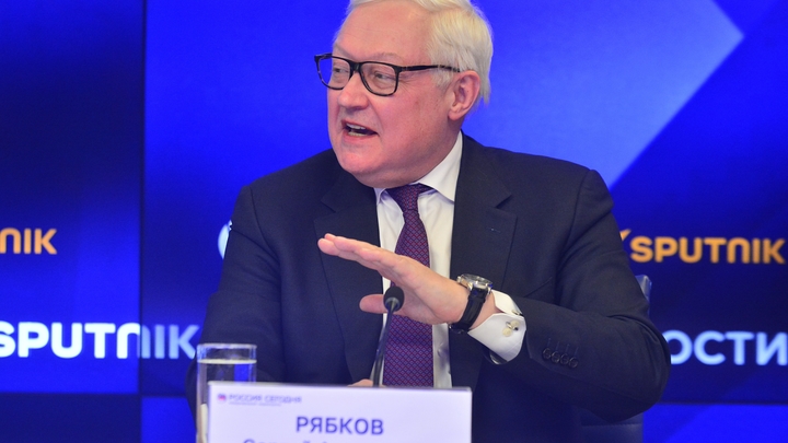 Замглавы МИД Рябков не исключил разрыв дипотношений России и США