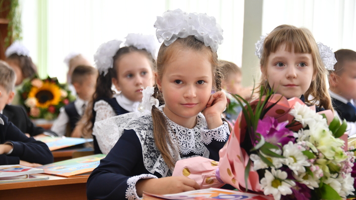Счетная палата предлагает выделять по 20 тысяч рублей на подготовку детей к школе