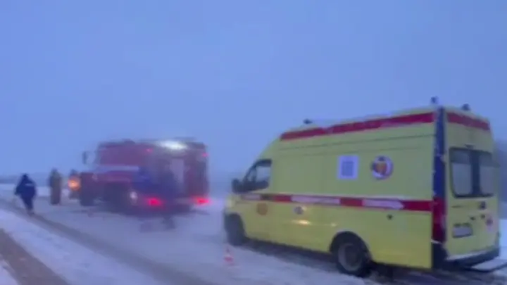 Под Тулой на трассе опрокинулся автобус с 40 пассажирами