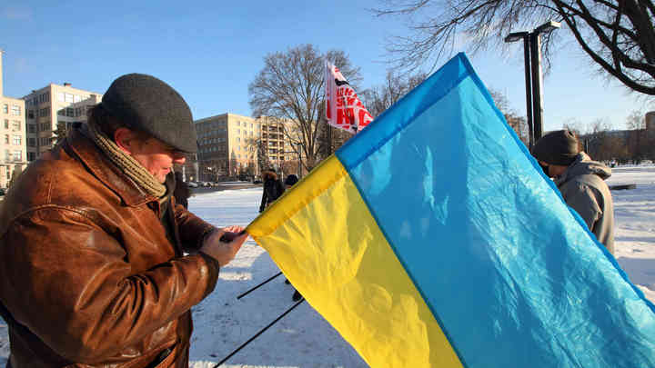 Все принципы Киева уместили в крутом лайфхаке: Крым и Донбасс так и сделали