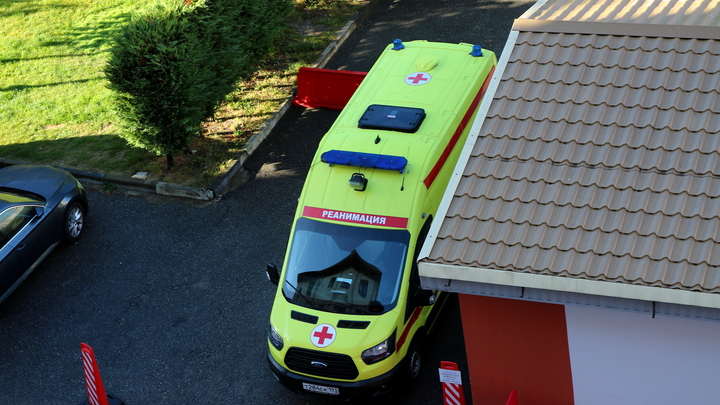 Туристка из Сочи погибла, сорвавшись со смотровой площадки в Абхазии