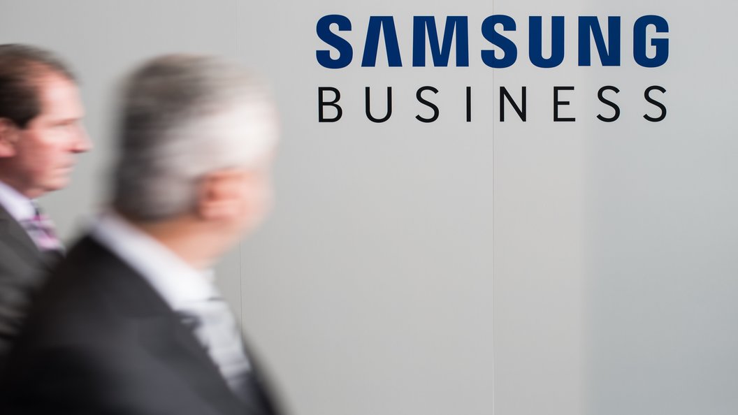 Замглавы компании Samsung приговорен к пяти годам за президентские взятки Замглавы компании Samsung приговорен к пяти годам за президентские взятки