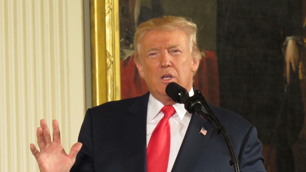 Противники Трампа предложили начать экономический шантаж Китая Противники Трампа предложили начать экономический шантаж Китая