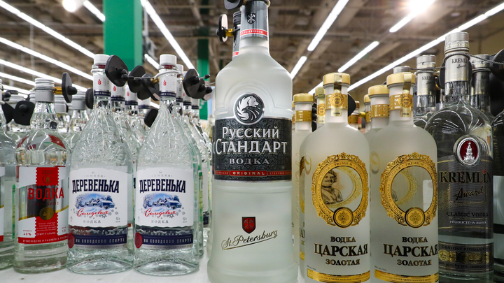 Антиалкогольные предложения Минздрава: ограничение времени на продажу крепкого алкоголя