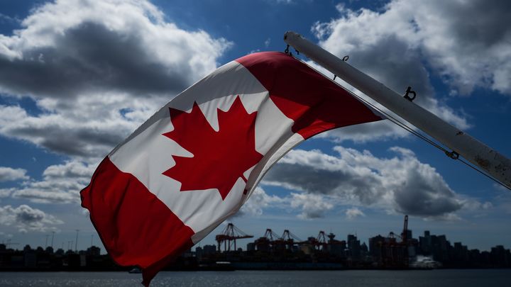 Украинка сбежала в Канаду и попала в ловушку торговцев людьми