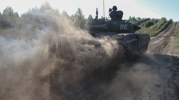 Военкор Коц выложил кадры прорыва русских десантников под Курском