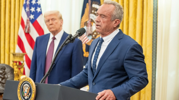 Финансирование окончено!: Кеннеди-младший жёстко осадил Зеленского