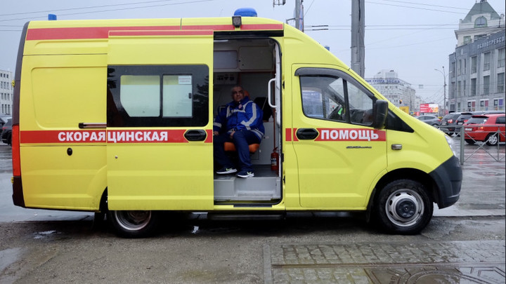 В День работников скорой помощи новосибирцы поблагодарили медиков в соцсетях