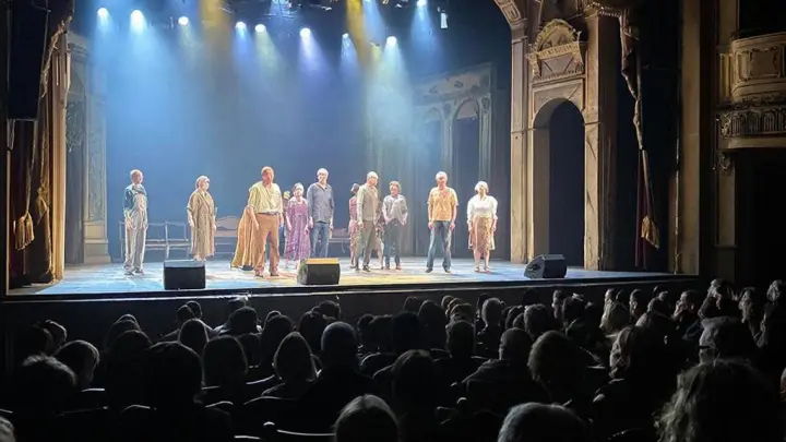 Надо было подлечиться: Михалков рассказал об условии возвращения Ефремова на сцену