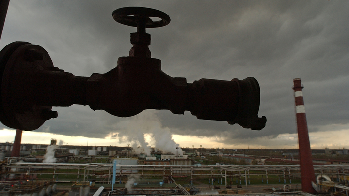 Россия может озолотиться благодаря нефтяному ходу США - WSJ