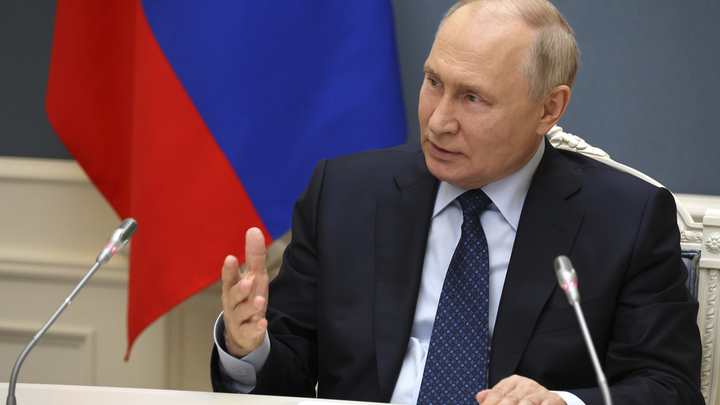 Владимир Путин одобрил идею присвоить Подольску звание «Город трудовой доблести»