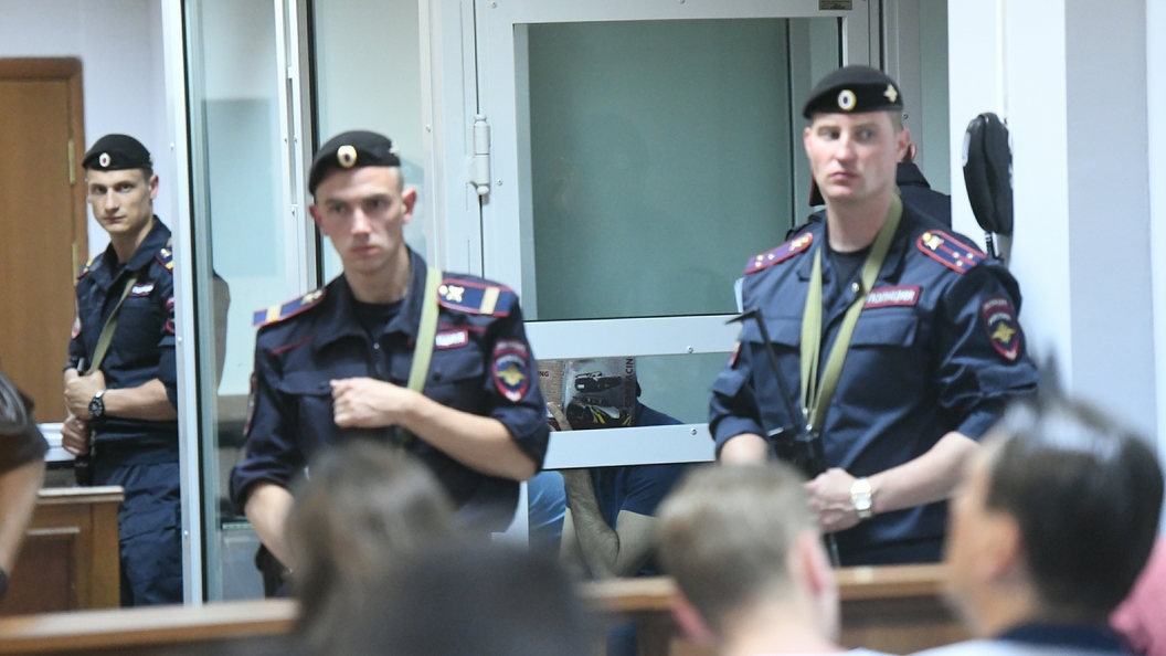 Экс-глава «Роснано» попросил у суда разрешения голосовать на выборах Экс-глава «Роснано» попросил у суда разрешения голосовать на выборах