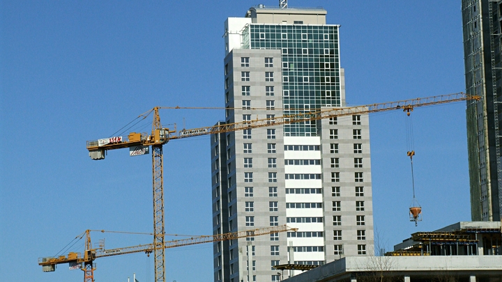 Собственники жилья в России рискуют лишиться квартир. Штраф - лучший исход