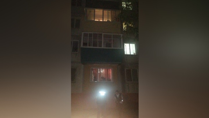 Выбросивший ребенка с третьего этажа житель Комсомольска-на-Амуре стал фигурантом уголовного дела