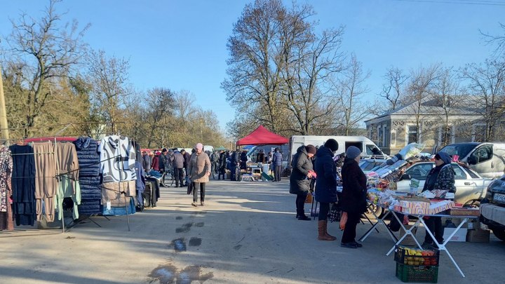В Новотроицком МО состоялась торговая ярмарка