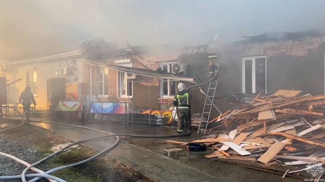 крупный пожар это. крупный пожар это. крупные пожары в истории. лесные пожары в калифорнии 2020. крупный пожар это.