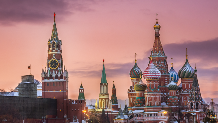 Цвет Московского Кремля закреплён законодательно после реставрации