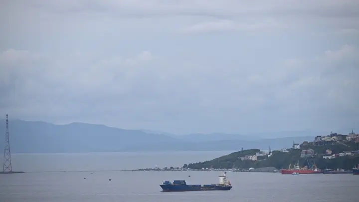 WSJ заявила, что Россия вывела подлодку на защиту танкера Marinera