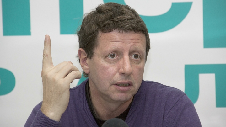 Ширвиндт вступился за Лию Ахеджакову. Хотел - стыдно, вышло - неудобно