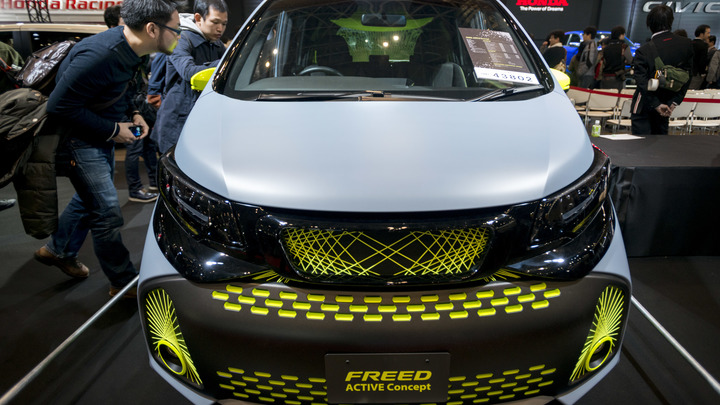 В Краснодаре число предложений по перегону авто из-за границы увеличилось почти вдвое за весну