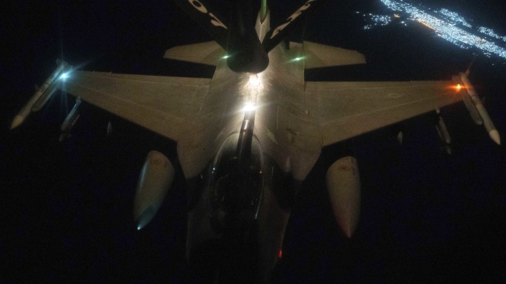 Варшава захотела дострелить до Москвы: Власти Польши выпрашивают у США новейшие ракеты