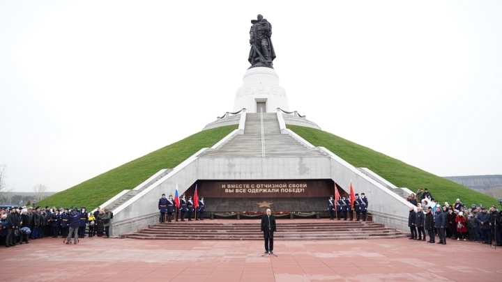 Мемориал Воину-Освободителю торжественно открыли в Кузбассе