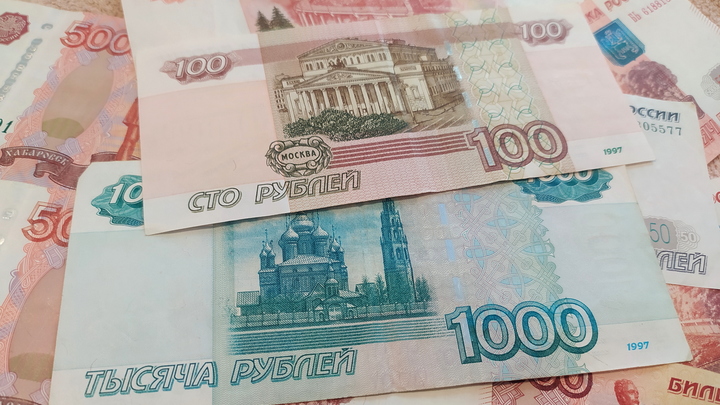 Пожилая жительница Самары перевела мошенникам свыше 1,7 миллиона рублей