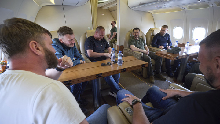 На Украине анонсировали возвращение азовцев* на фронт