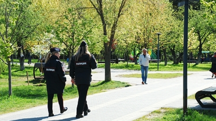 Только рюкзак остался на площадке: В Москве внезапно пропала 9-летняя дочь банкира - источник