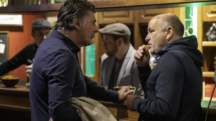 Выпил кружку - и заметил странное: Необычная реакция на алкоголь указала мужчине на страшный диагноз