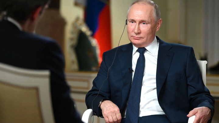 Витязева показала самый эмоциональный момент с пресс-конференции Путина