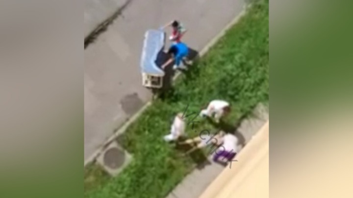 Инцидент с выпавшей из окна многодетной матерью прокомментировали в кузбасской больнице