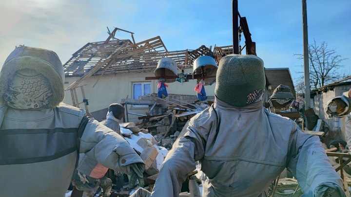 Политолог о переговорах России и Украины: Зеленский тянет время